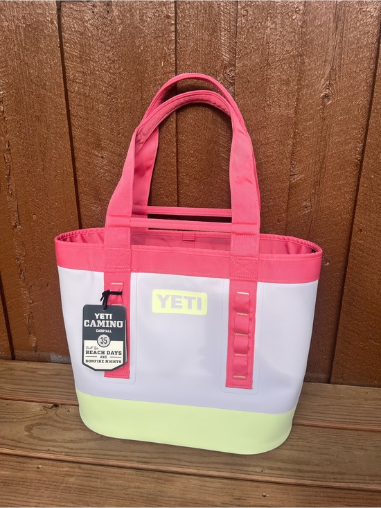 Yeti Handbags - Yeti Camino Carryall 35 Birdie, NWT